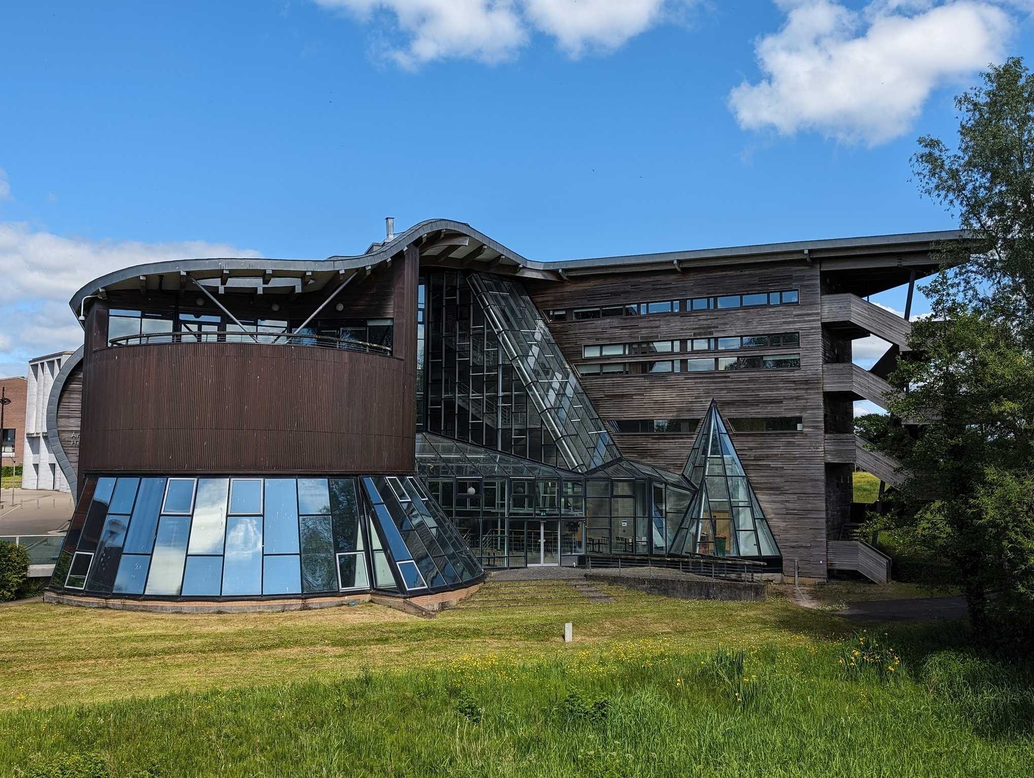 UL Campus building